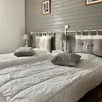 Le De Chalet